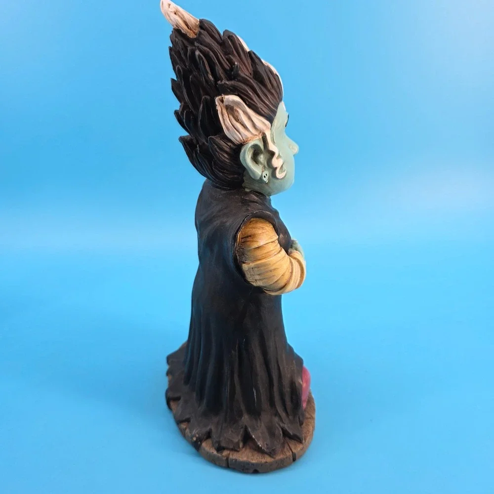 Spooky Bride of Frankenstein Garden Gnome Resin Horror Decor 11.5